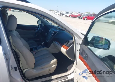 2011 Subaru Outback 2.5I Limited z USA, uszkodzony, nr VIN 4S4BRCKC1B3373696